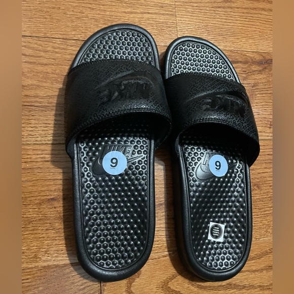 Nike Shoes - Brand New Nike Slides